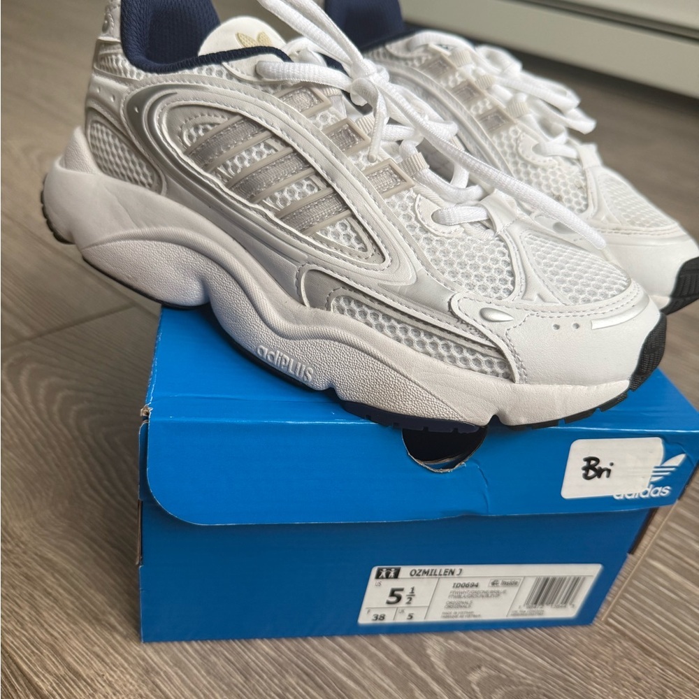 Adidas kids ozmillen sneaker - Picture 4 of 4